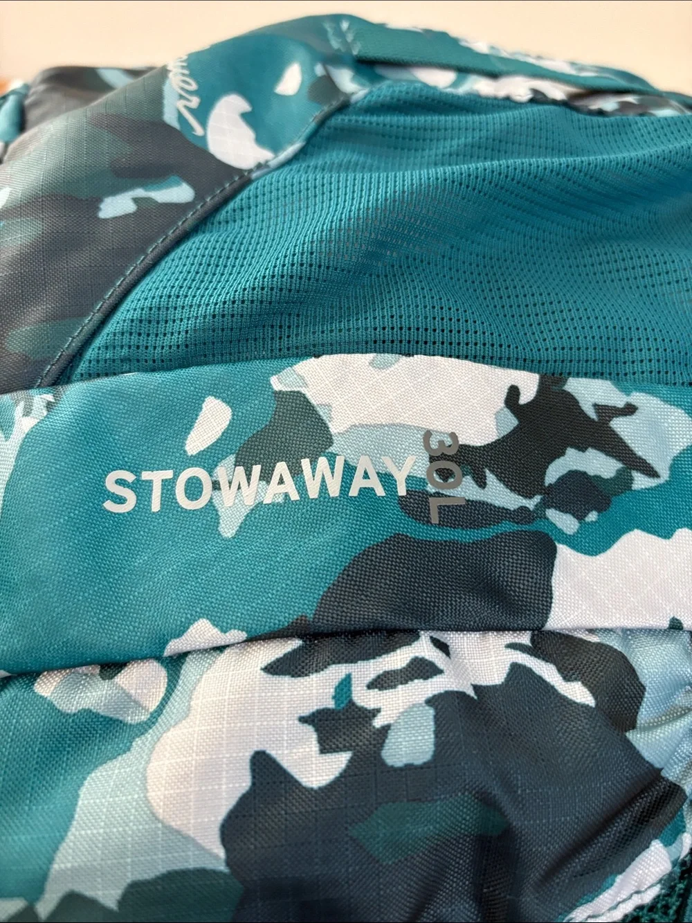 Eddie Bauer Stowaway 30L Teal Camo Backpack